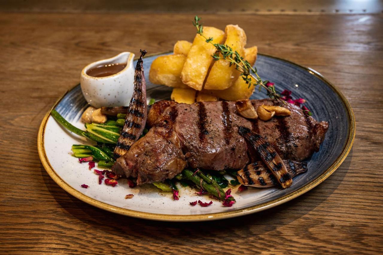 The Hope & Anchor Restaurant & Rooms Ross-on-Wye ภายนอก รูปภาพ