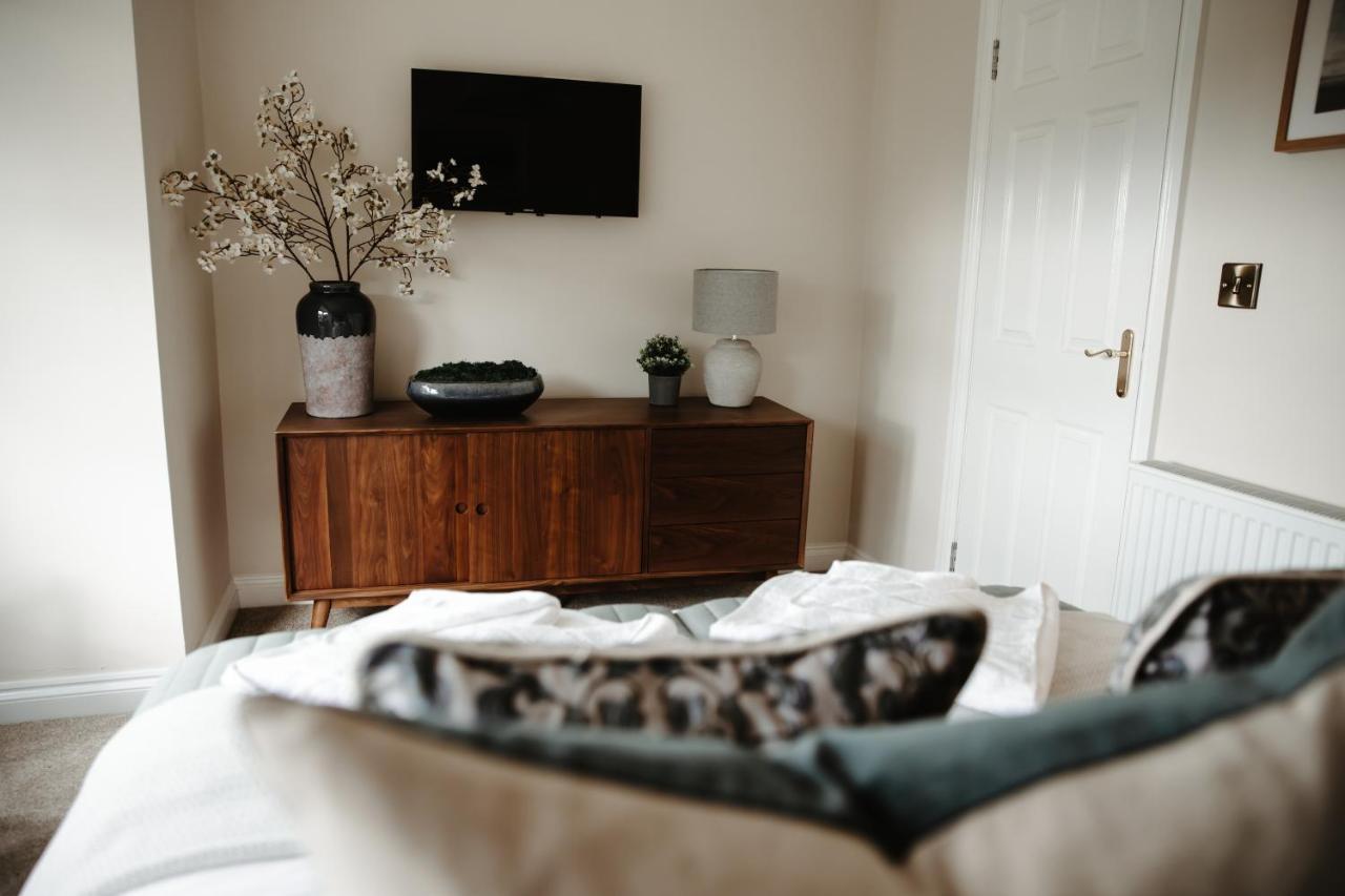 The Hope & Anchor Restaurant & Rooms Ross-on-Wye ภายนอก รูปภาพ