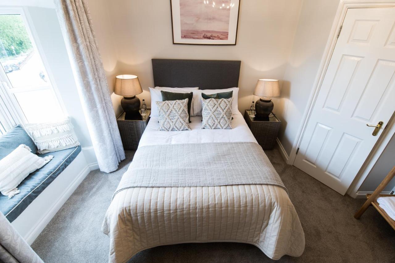 The Hope & Anchor Restaurant & Rooms Ross-on-Wye ภายนอก รูปภาพ